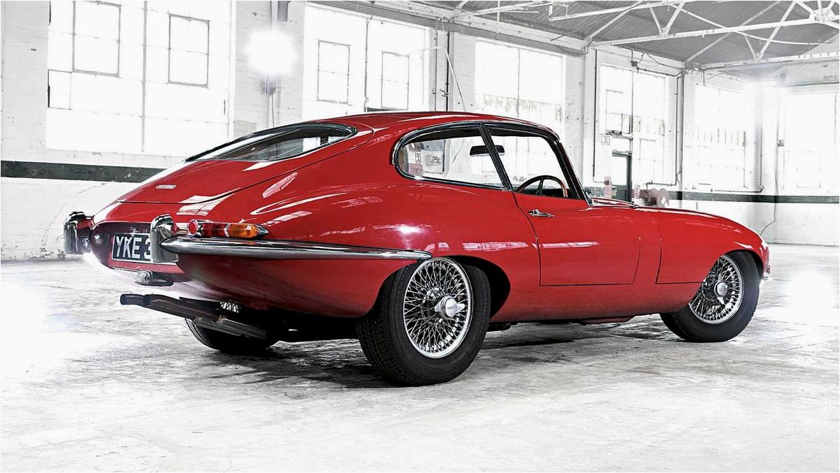 Элегантность и мощь Jaguar E-type в истории автомобильного дизайна