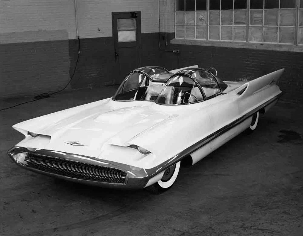 Легендарный Lincoln Futura Концепт Автомобиля в Мире Дизайна