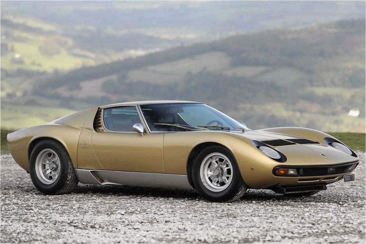 Легенда итальянского автопрома Lamborghini Miura